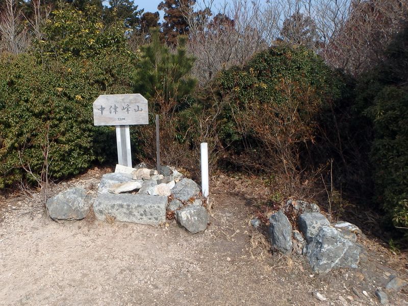 nktmn130.jpg