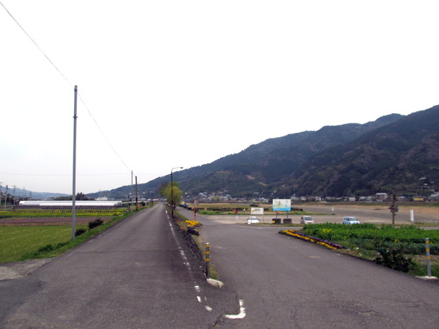 t13_228.jpg