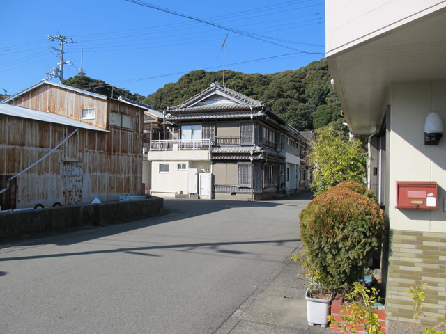 t23_126.jpg