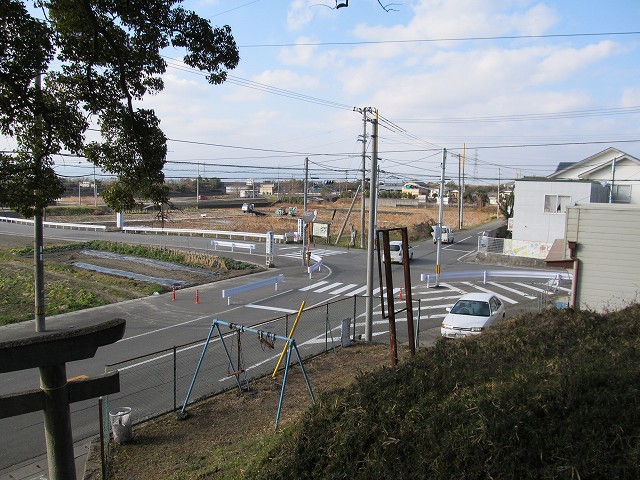 t05_008.jpg