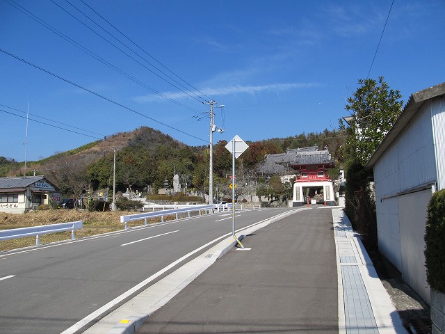 t06_023.jpg