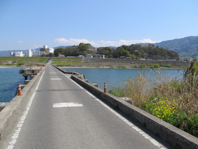 t08_054.jpg